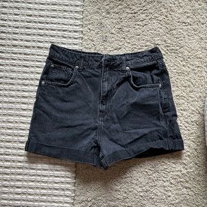 H&M High-Waisted Black Jean Shorts